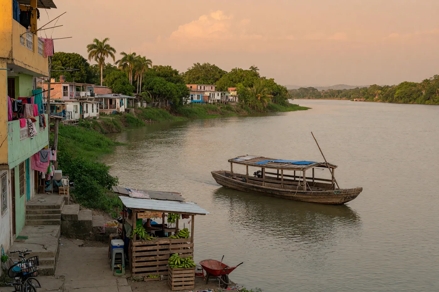 Jobs in Montería: Key Sectors, Remote Work and Guide for Service Providers (2026)