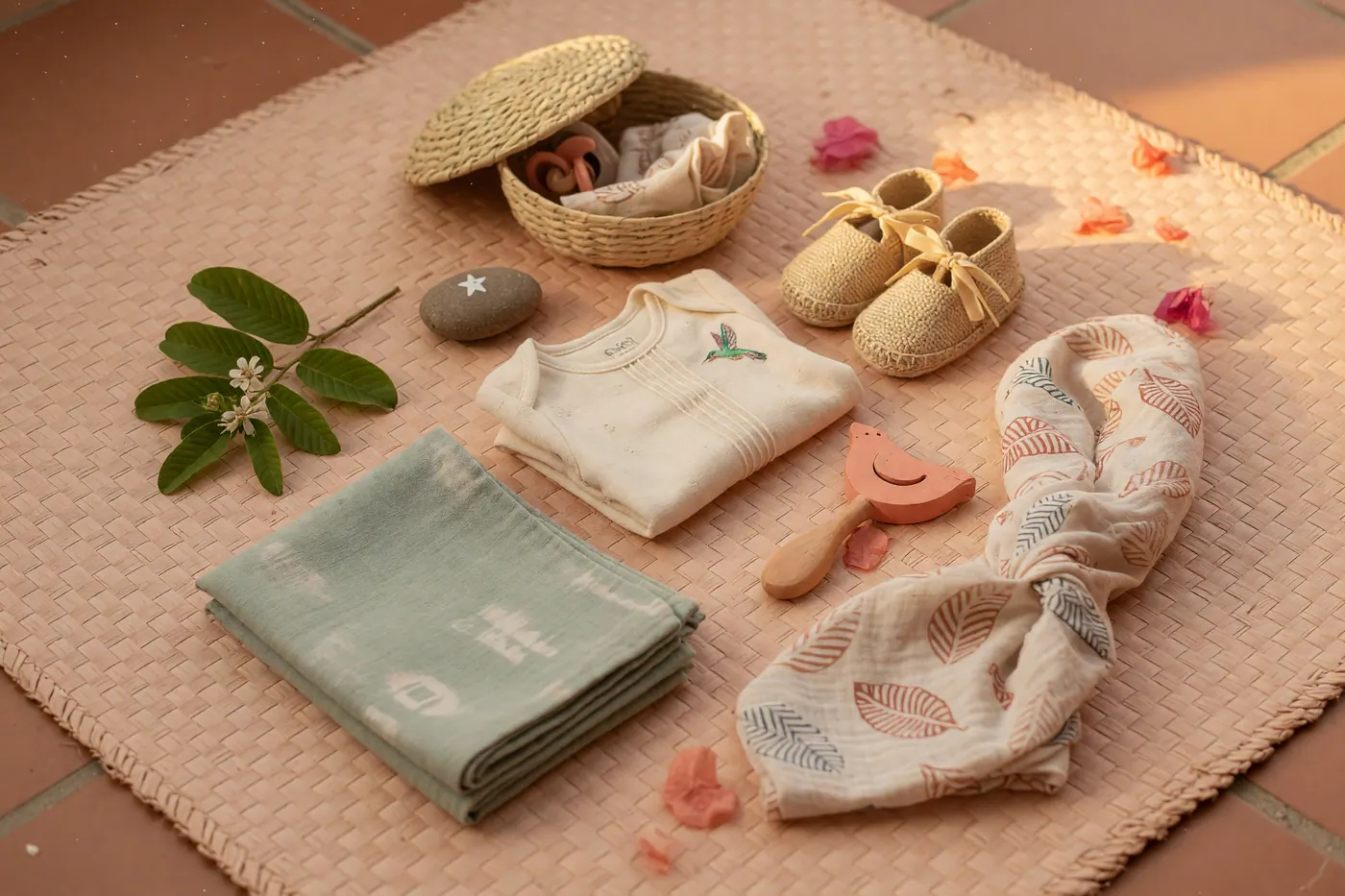 Regalos para recién nacidos: ¿Control de derrames o descanso acogedor?