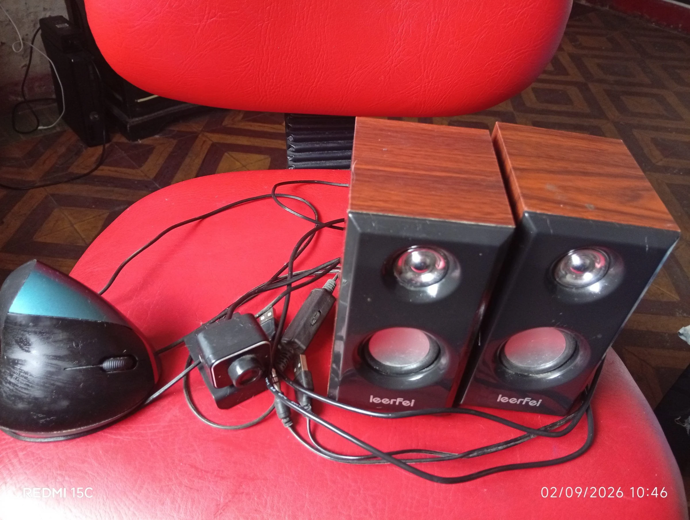 Venta de audio y video en Bogotá: Parlantes Leerfei y accesorios — Colombia Move
