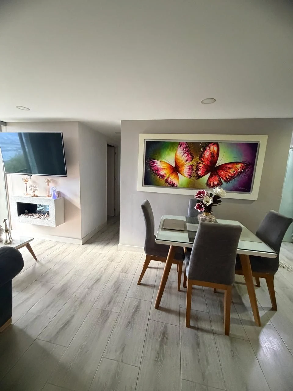 Venta de apartamento en Medellín: Apartamento en venta en Loma del Indio, Medellín, 60 m², 3 habitaciones y parqueadero cubierto — Colombia Move