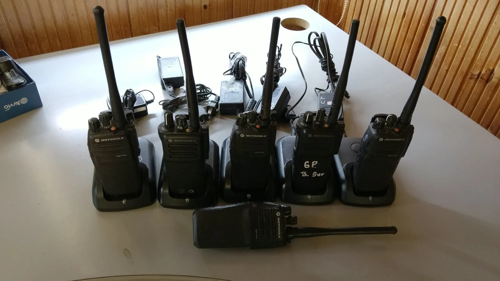 Tech Accessories for Sale in Guasca, Bogotá: Motorola Two-Way Radios — Colombia Move
