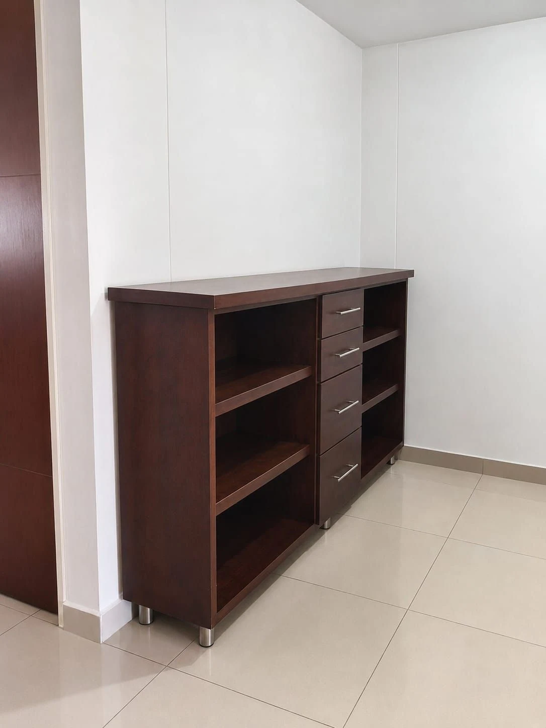 Venta de clósets y almacenamiento en Cúcuta: Mueble organizador con cajones y estantes — Colombia Move