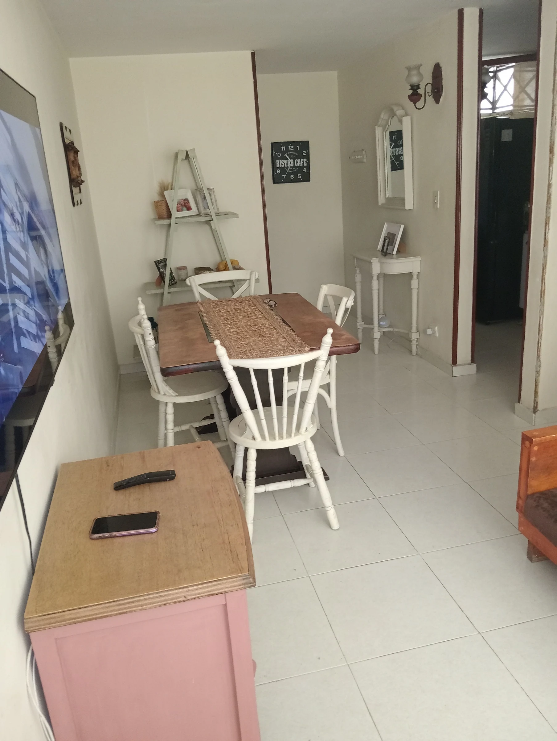 Venta de apartamento en Cali: Se vende hermoso apartamento en la zona norte de Cali, en el barrio torres de Comfandi conjunto A, Segundo pis — Colombia Move