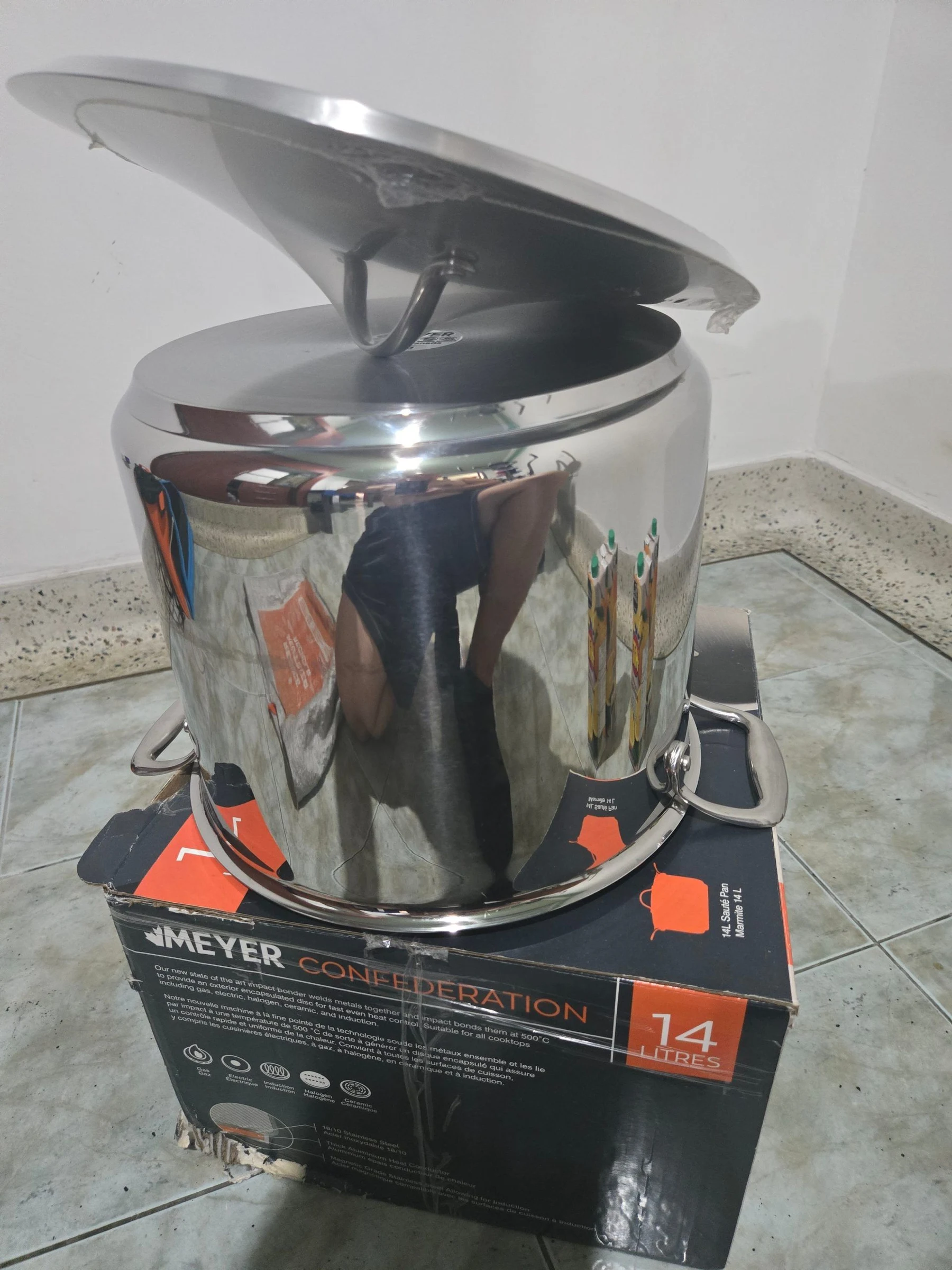 Venta de cocina y comedor en Palmira: Olla de acero inoxidable Meyer Confederation de 14 litros — Colombia Move