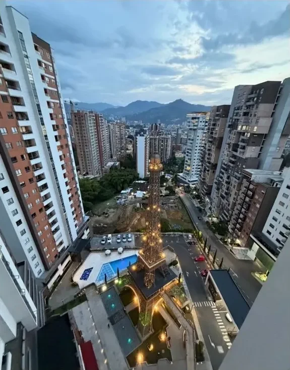 Venta de apartamento en El Carmelo, Sabaneta: SE VENDE HERMOSO APARTAMENTO EN SABANETA HERMOSA VISTA — Colombia Move