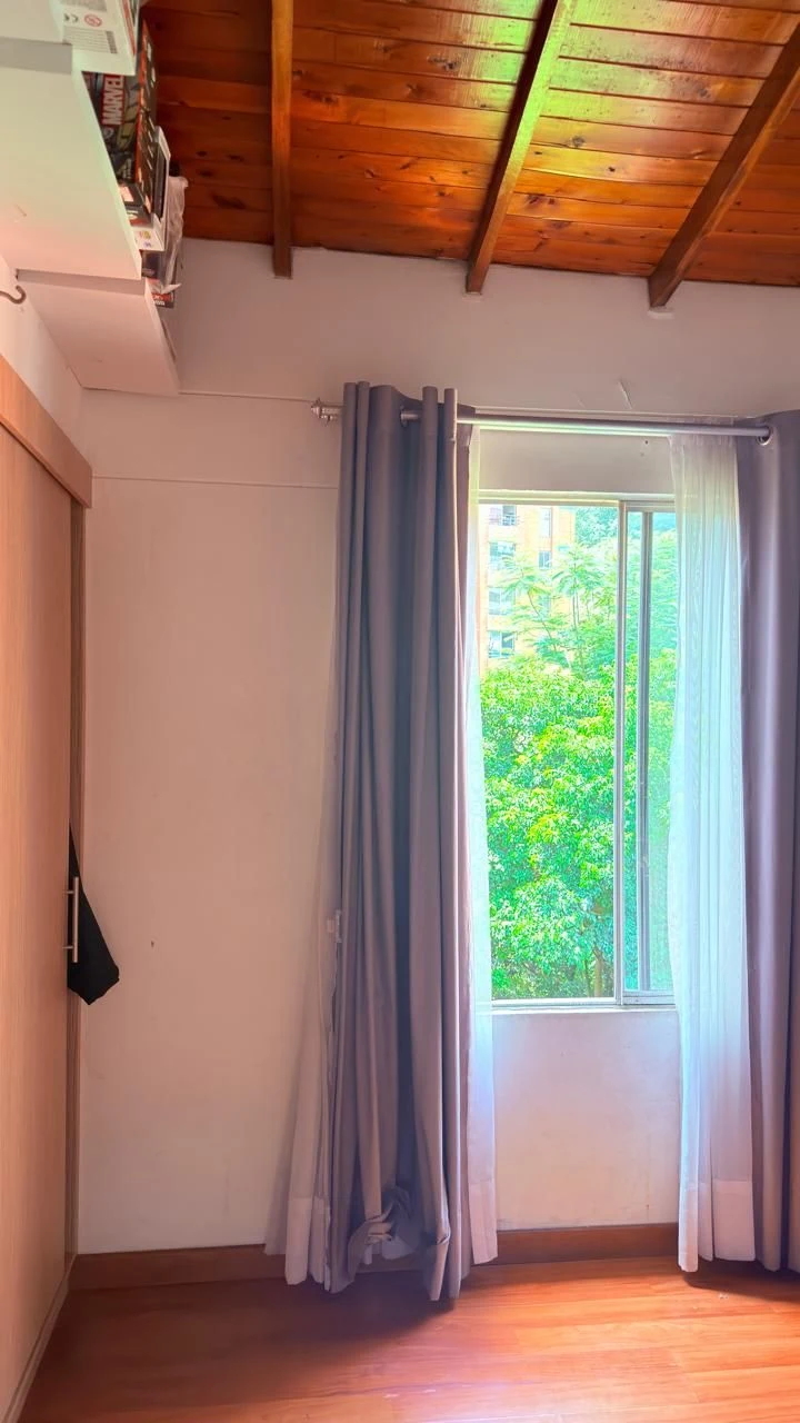 Venta de apartamento en Medellín: Apartment for Sale in Castropol, El Poblado, Medellín – 3 Bedrooms, 2 Parking Spaces | COP $460M — Colombia Move