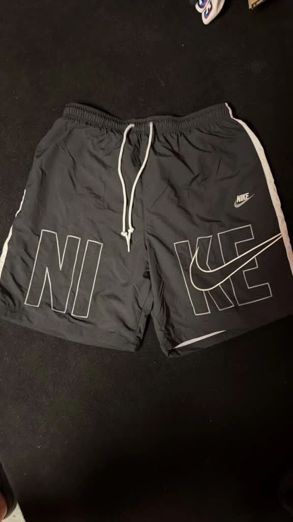 Venta de ropa de hombre en Cali: PANTALONETA NIKE ORIGINAL TALLAS DISPONIBLES: M-L-XL — Colombia Move
