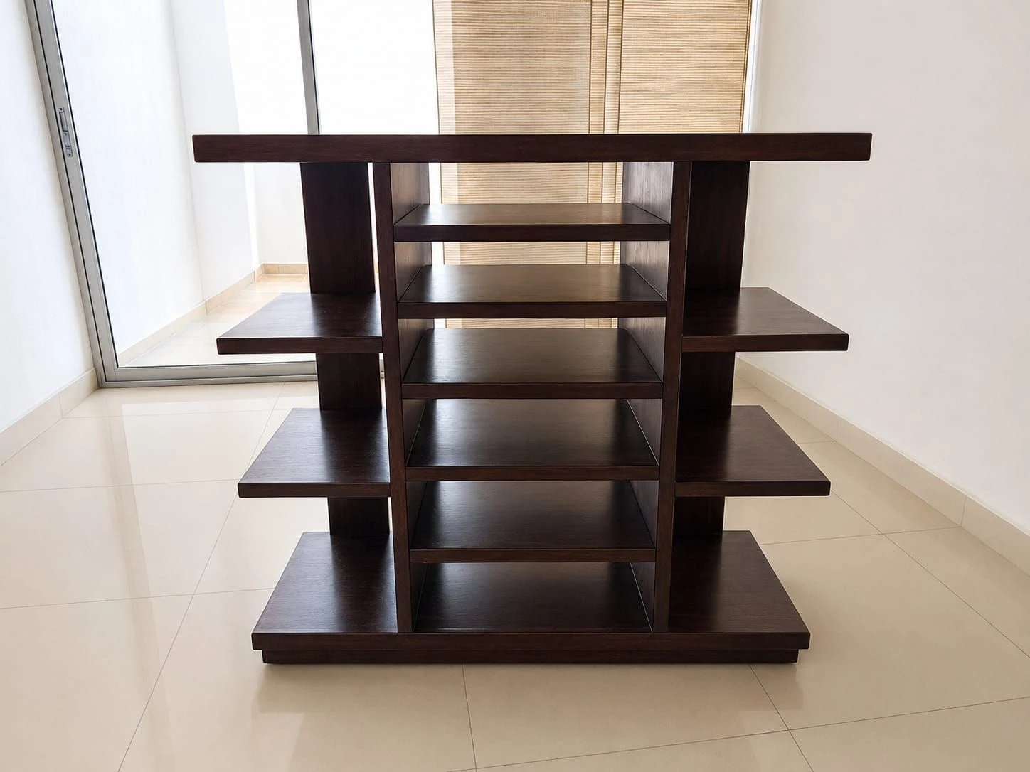 Venta de otro mueble en Cúcuta: Estantería organizadora de madera — Colombia Move