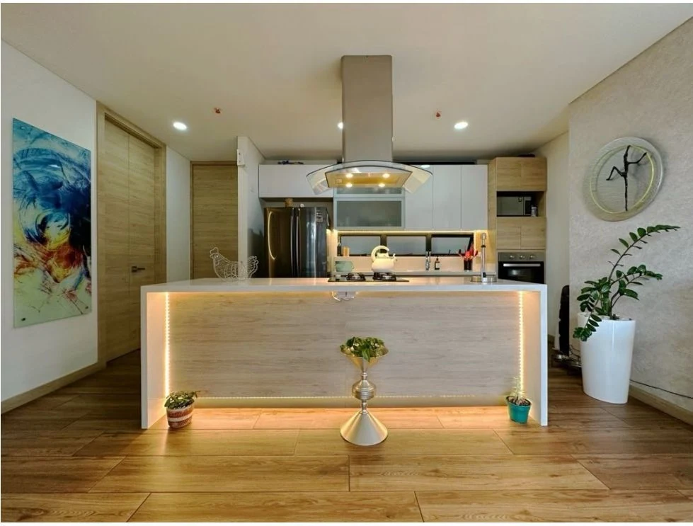 Venta de apartamento en Loma del Escobero, Envigado: HERMOSO APARTAMENTO EN ENVIGADO ESCOBERO CERCA CITY PLAZA LINDA VISTA — Colombia Move