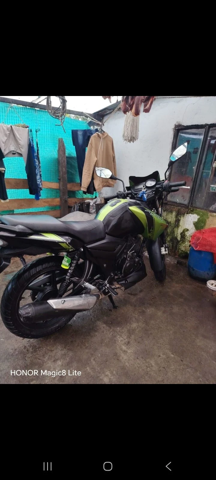 Venta de motos en Sesquilé, Bogotá: Apache 160 modelo 2019 buena de motor y pintura — Colombia Move