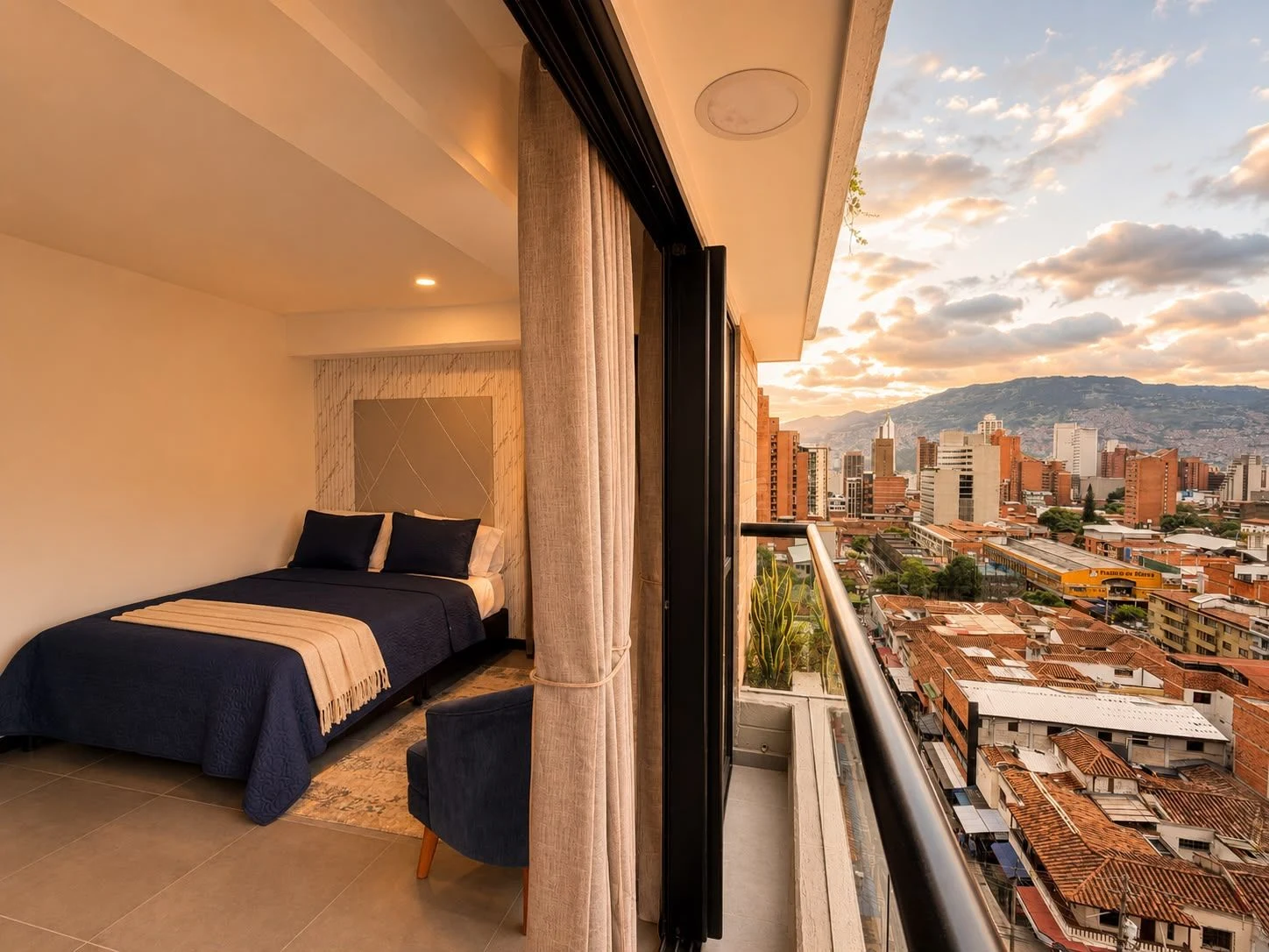 Venta de apartamento en Medellín: LOFT EN VENTA O RENTA | BUENOS AIRES, MEDELLÍN** — Colombia Move