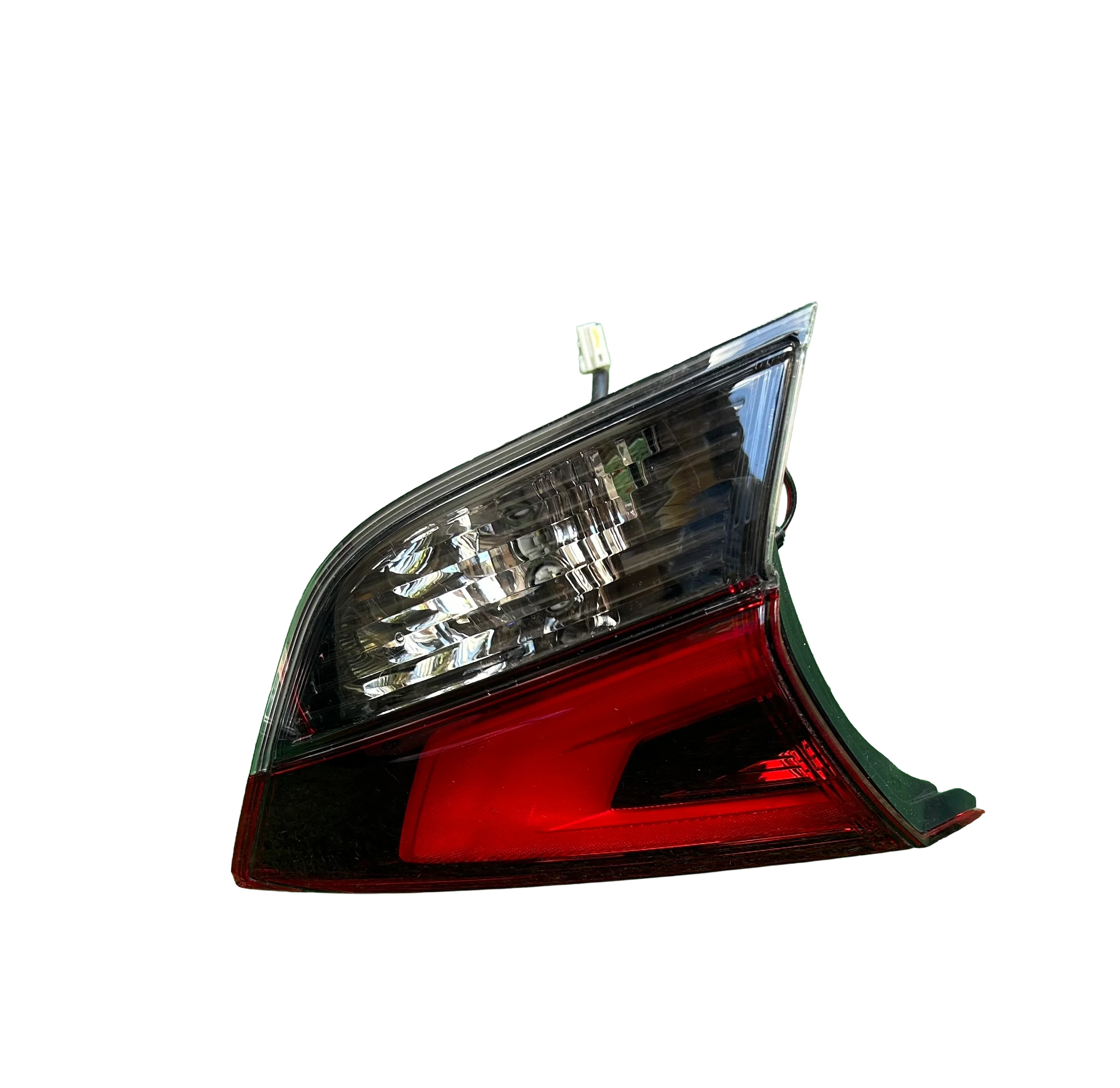 Venta de repuestos y accesorios en Cali: Stop izquierdo LH Nissan X-Trail OEM genuino 26555-6FL0A — Colombia Move