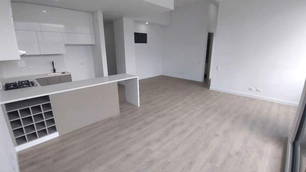 Venta de apartamento en Cedritos, Bogotá: Cedritos, Edificio MENTA, 88 M2, doble altura — Colombia Move