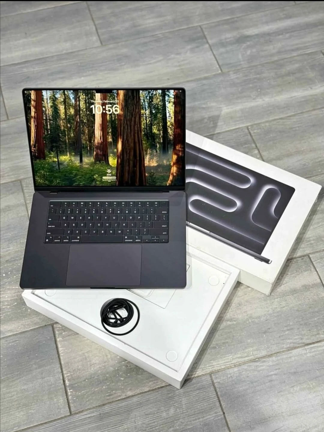 Venta de computadores y laptops en Medellín: MacBook Pro de 16 pulgadas nuevo en caja — Colombia Move