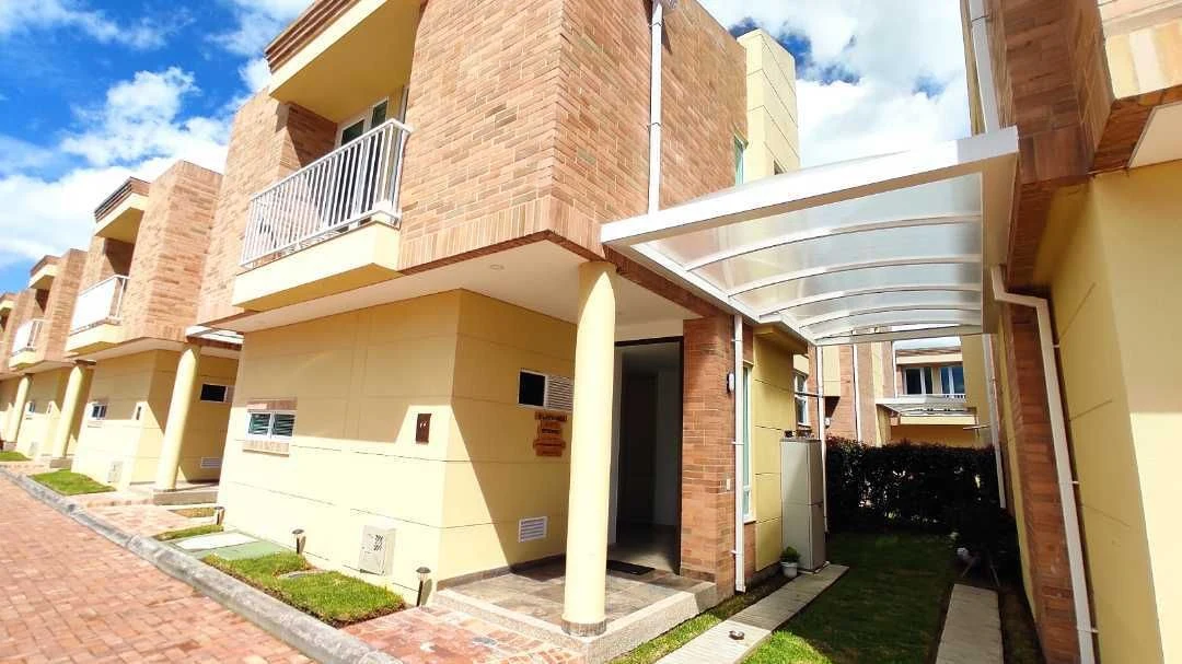 Venta de casa en Vereda Fagua, Chía: Chía, VILLA LUCIA, independiente, 118.49 M2, zona verde — Colombia Move