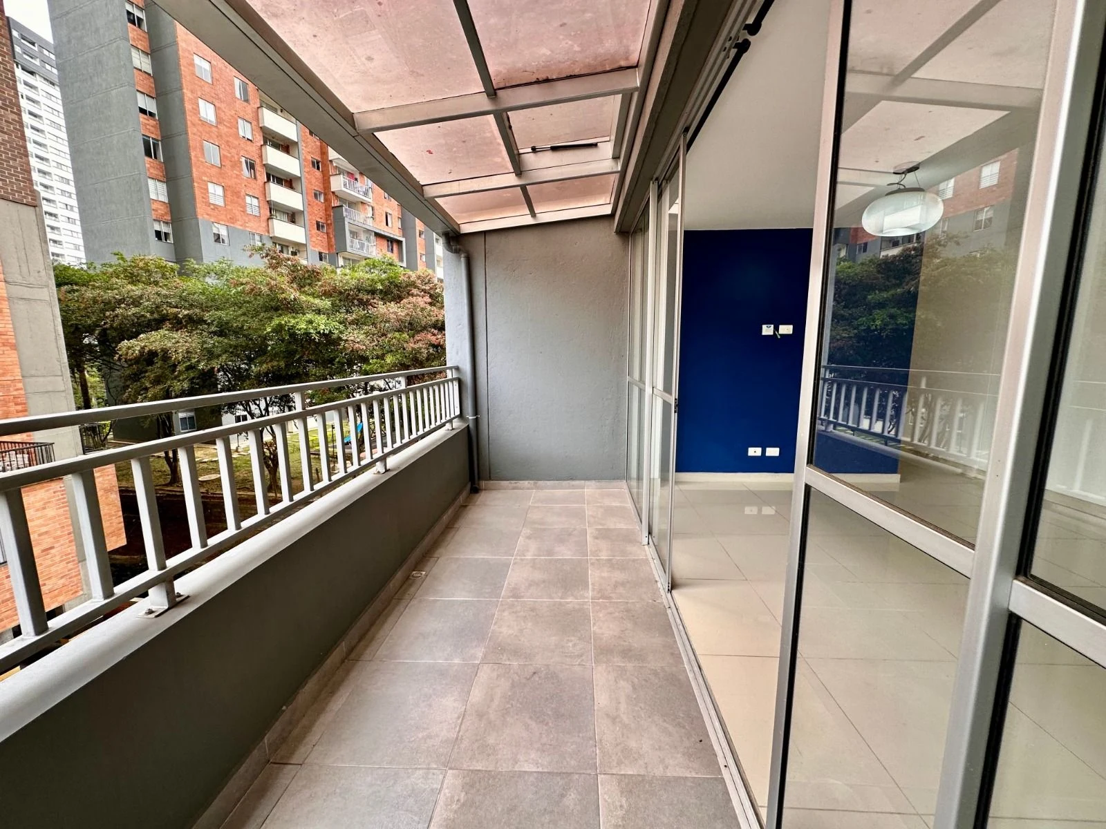 Venta de apartamento en Santa Catalina, Itagüí: Apartamento en venta en Itagui, Sector Santa Catalina - Antioquia — Colombia Move