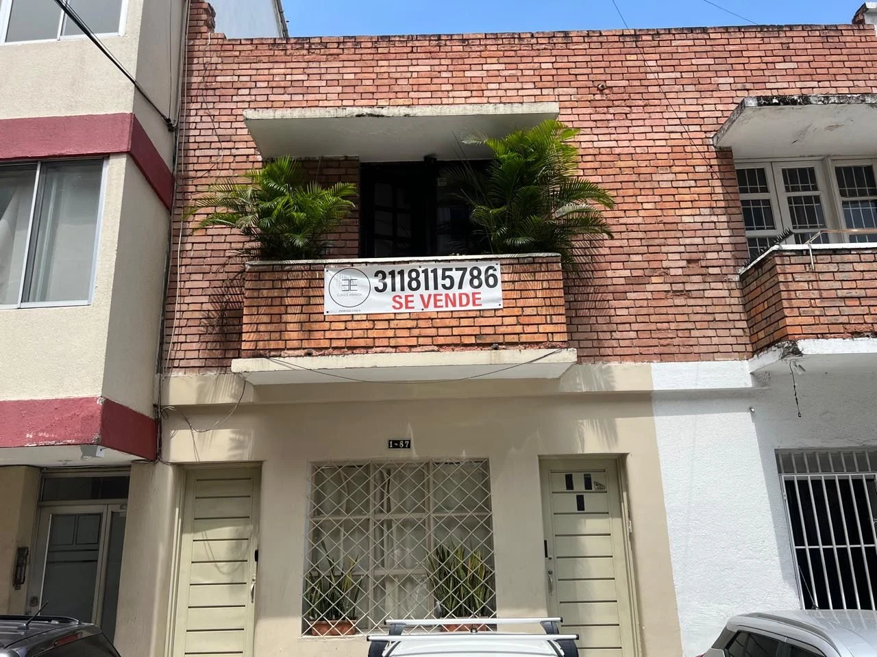 Venta de casa en Cali: EXCELENTE OPORTUNIDAD DE NEGOCIO — Colombia Move