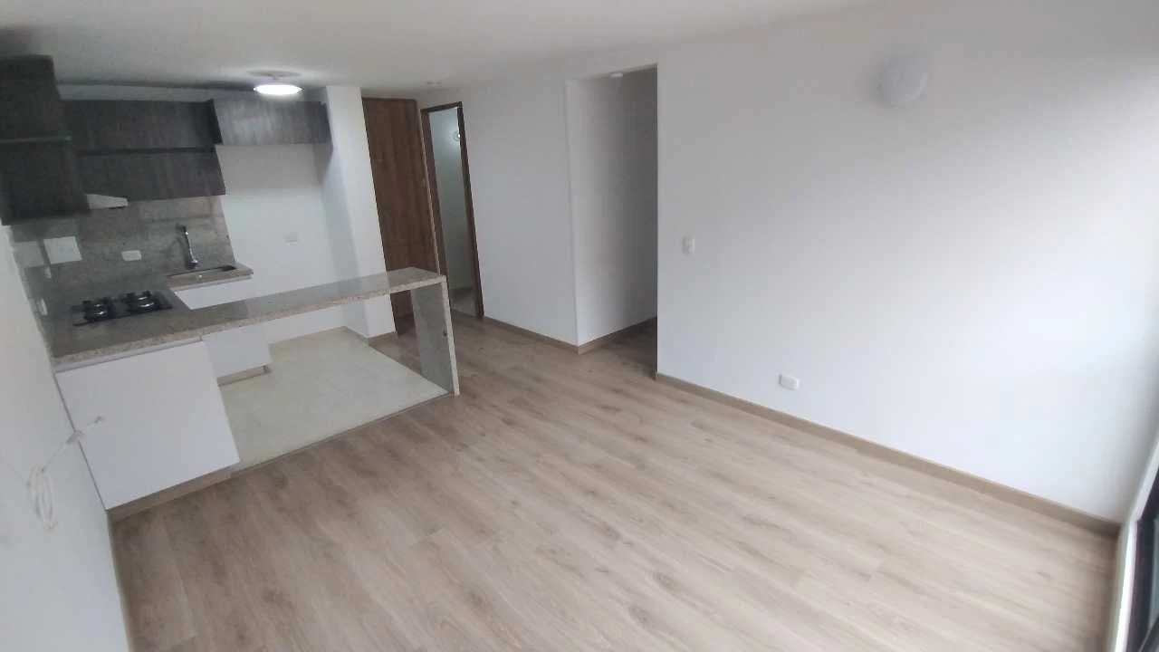Alquiler de apartamento en Centro, Cajicá: Cajicá, El Molino, 57 M7, piso 6, Encortinado — Colombia Move