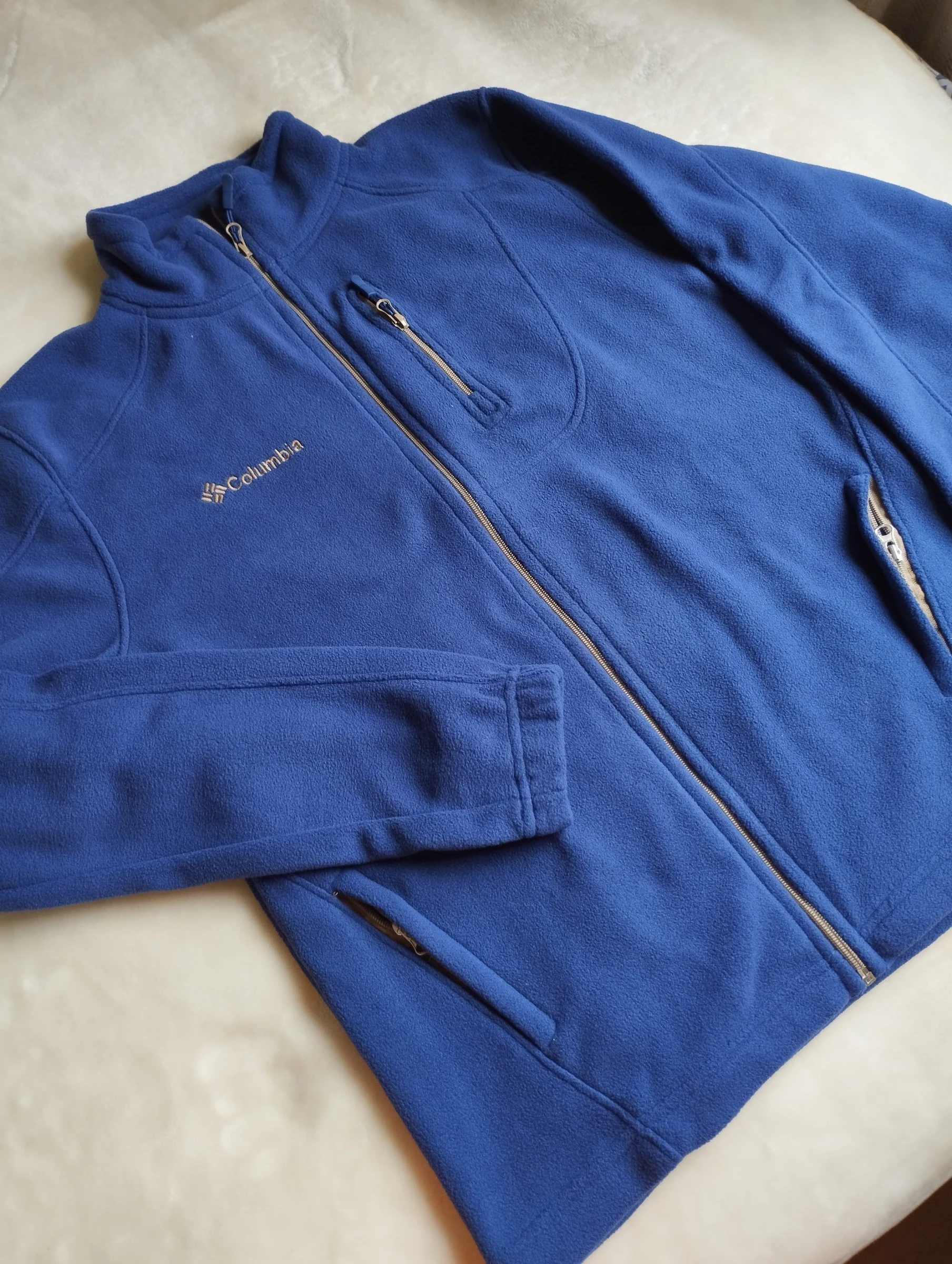 Venta de ropa de hombre en Bogotá: Chaqueta polar azul Columbia con cierre — Colombia Move
