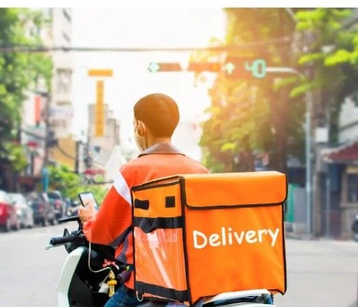 Servicio en Cali: Servicio de domicilios y entregas en moto — Colombia Move
