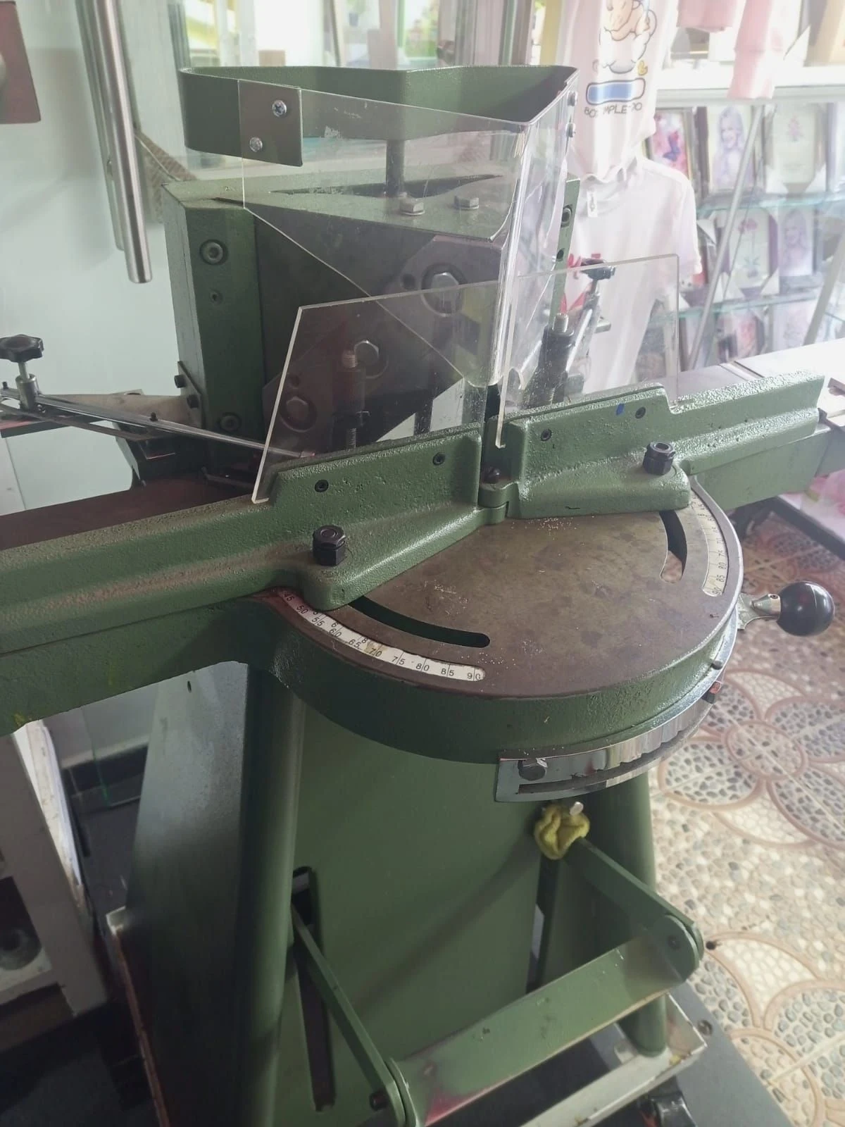 Venta de otra electrónica en Cali: Maquina Colilladora y Gaviota para Marqueteria — Colombia Move