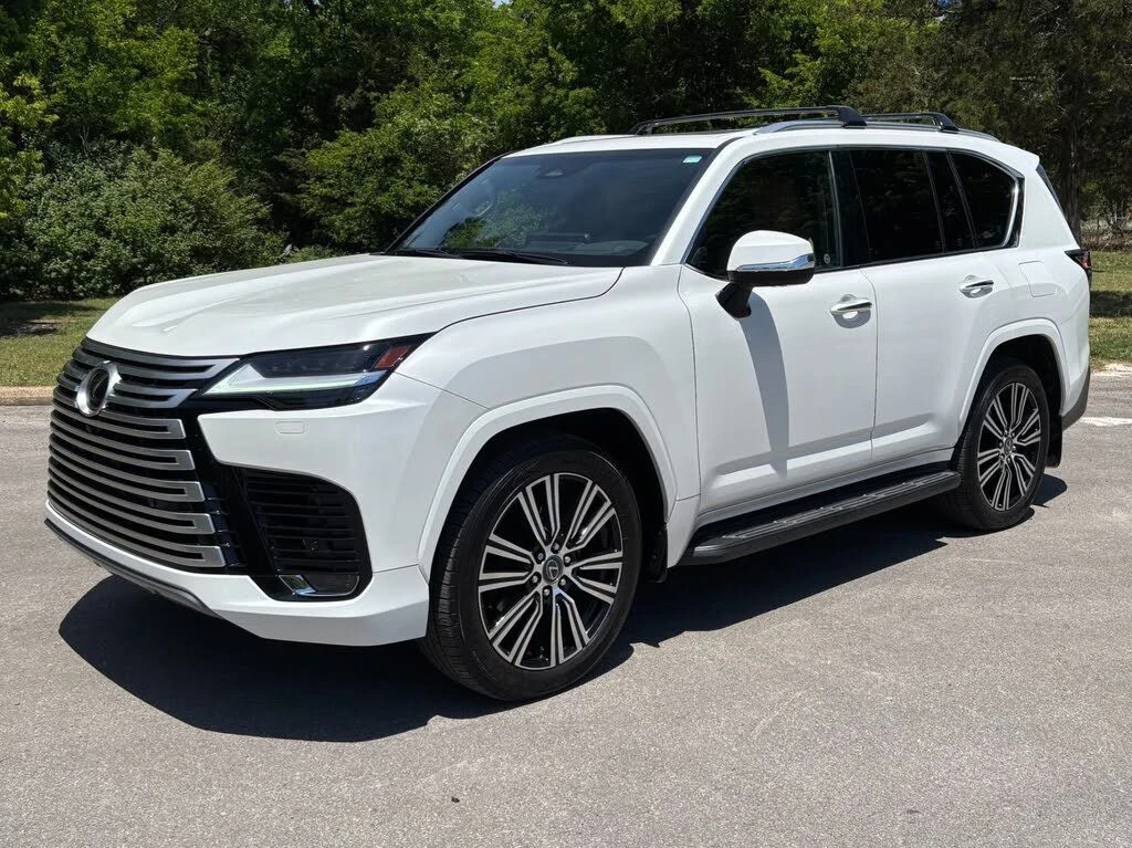Lexus LX 600 Luxury AWD 2025