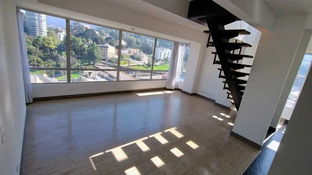 Venta de apartamento en Las Nieves, Bogotá: LAS NIEVES, RECOLETA, DUPLEX, 77.60 M2, — Colombia Move