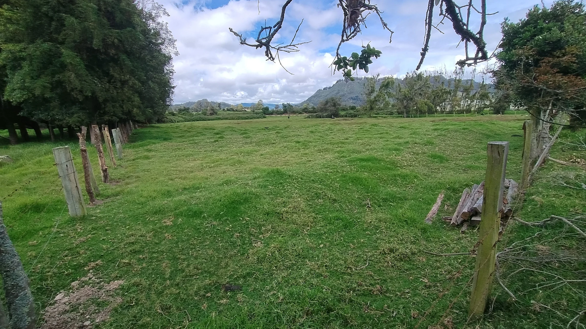 Venta de lote / terreno en Rio Frio Occidental, El Carmel, Tabio: Tabio Rio Frio Occidental, Lote El Carmel, 12.000 M2 — Colombia Move