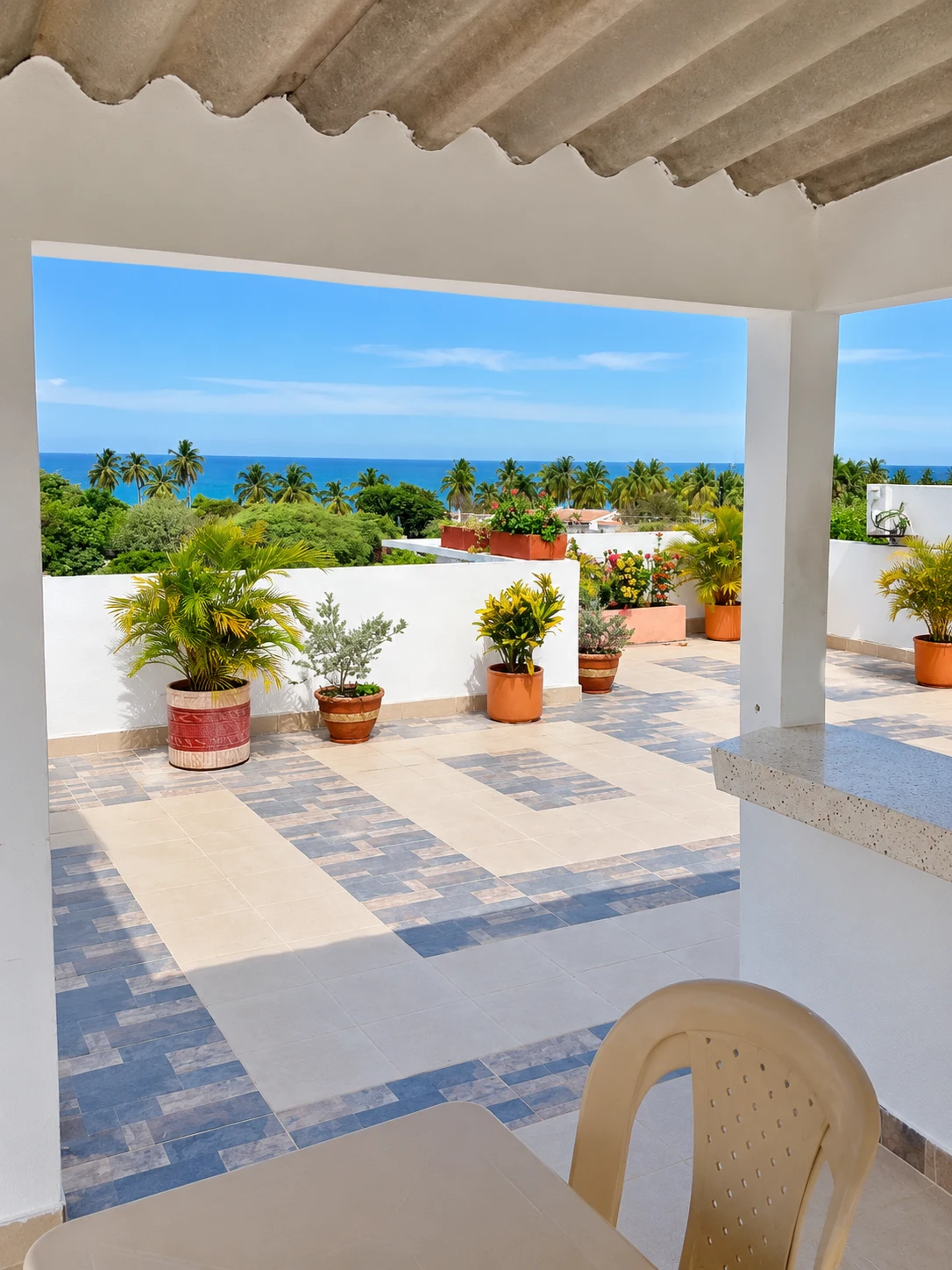 Alquiler de apartamento en Bello Horizonte, Santa Marta: Comodo apartamento amoblado a 5 minutos caminando de la playa, 2 habitaciones — Colombia Move