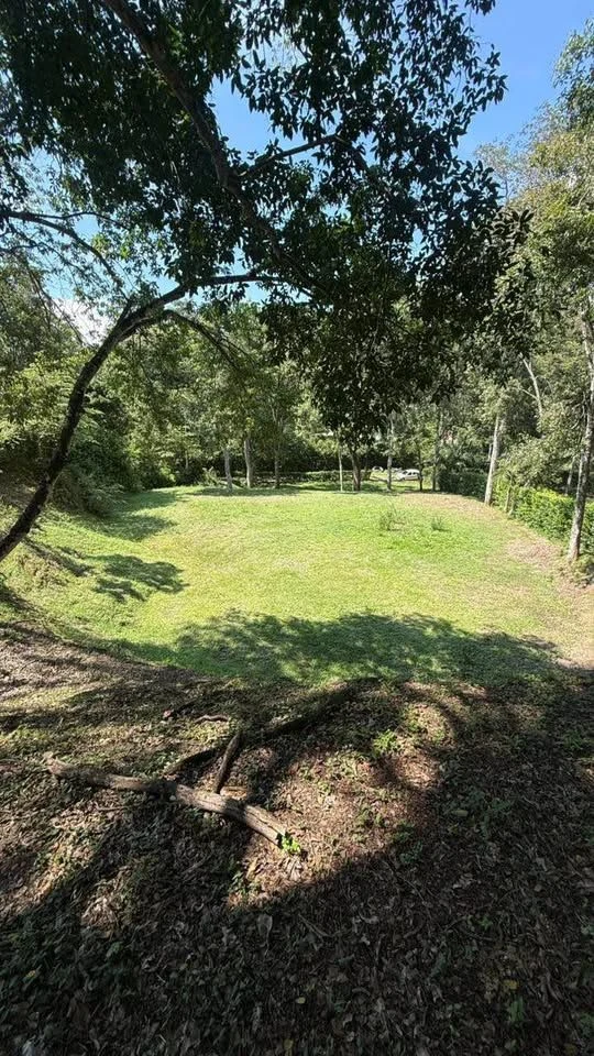 Lot / Land for Sale in San Jerónimo, San Jerónimo: I AM SELLING A 2,600-SQUARE-METER LOT IN SAN JERONIMO IN A GATED COMMUNITY — Colombia Move