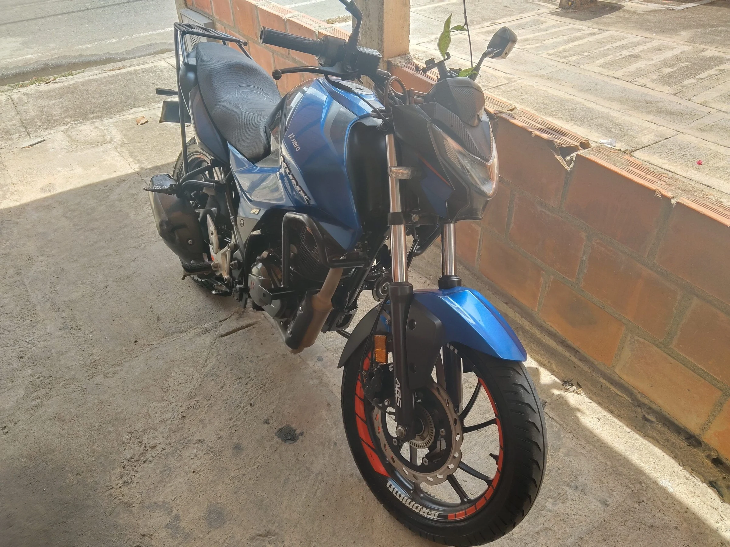 Venta de motos en Jamundí, Cali: MOTO HERO HUNK 160R — Colombia Move